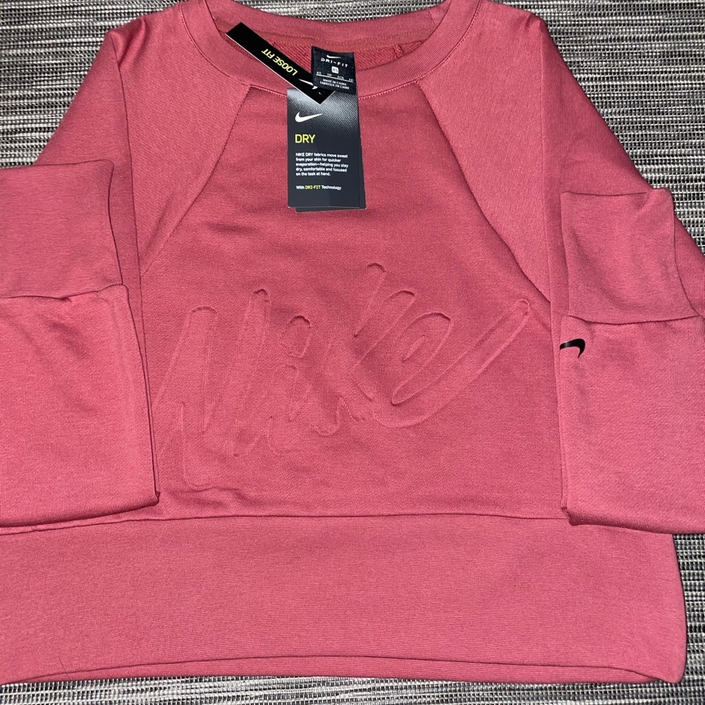 NWT Nike Women’s Crewneck